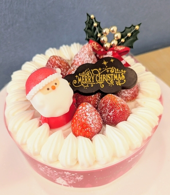 国産いちごと純生クリームのクリスマスケーキ