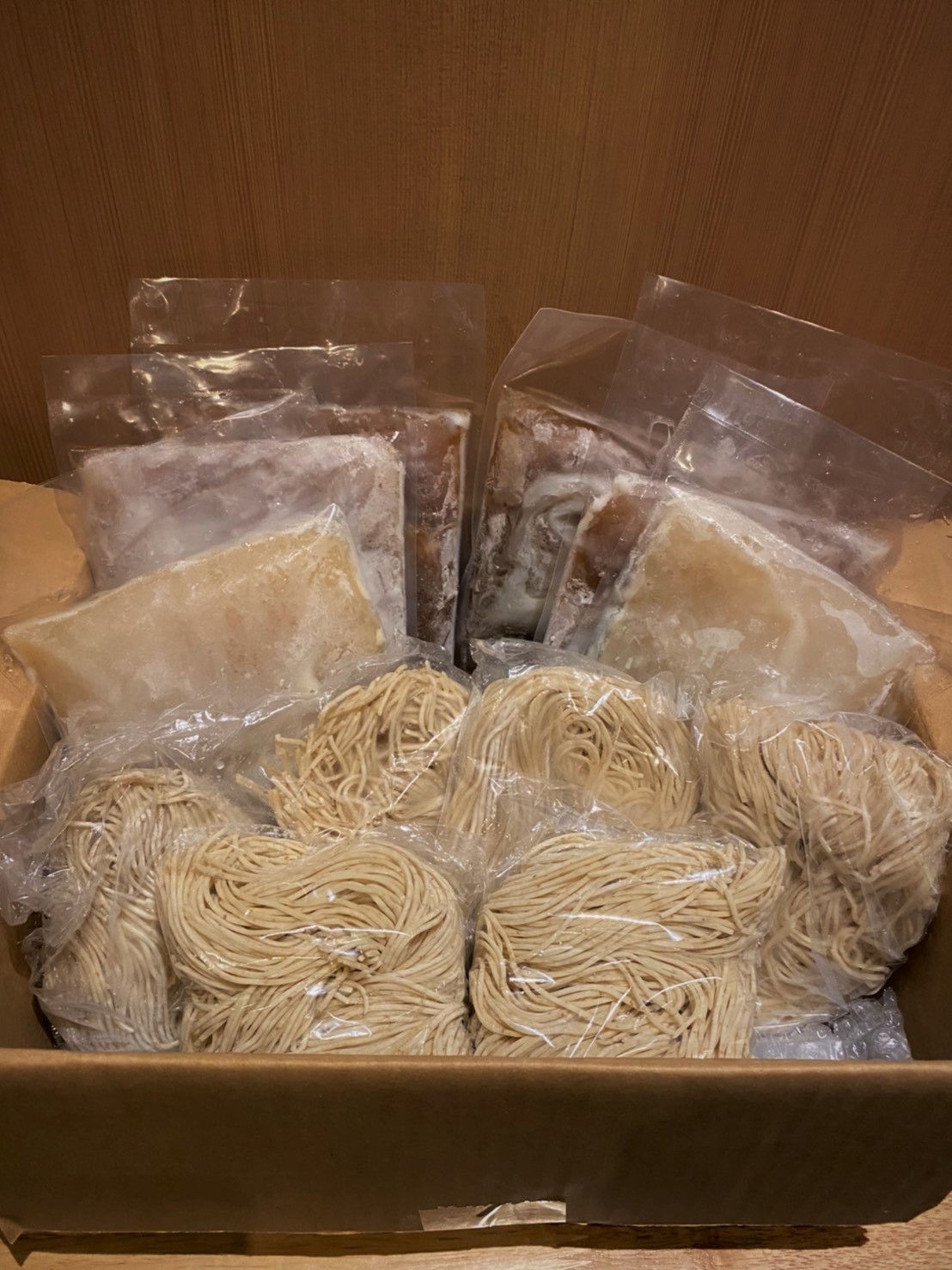 煮干しさま専用 ど煮干し鉢銀＠神保町 「煮干しそば」 - milesの「So What?」な日々