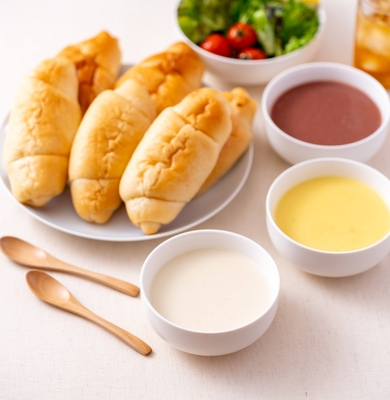 贅沢3色のとうもろこし濃厚スープ・塩パンセット