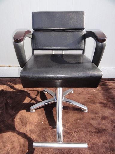 美容室 セット チェア スタイリングチェア 商品一覧：タカラベルモント