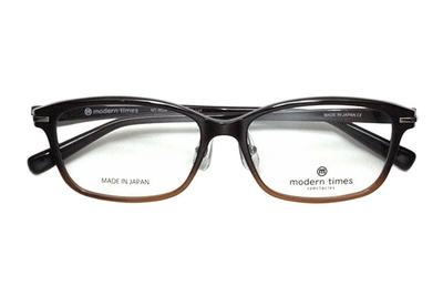 【レンズ付メガネ】ModernTimes MT 8028-4 ブラウンハーフ【ウエリントン系】【トロガミド樹脂】【耐衝撃性】【耐油性】【超軽量】【日本製眼鏡】