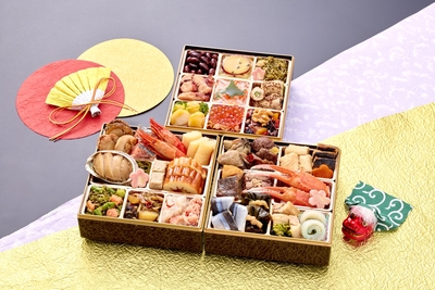 【おせち/早割】北海道産原料にこだわったおせち料理三段重【送料込・時間指定不可】