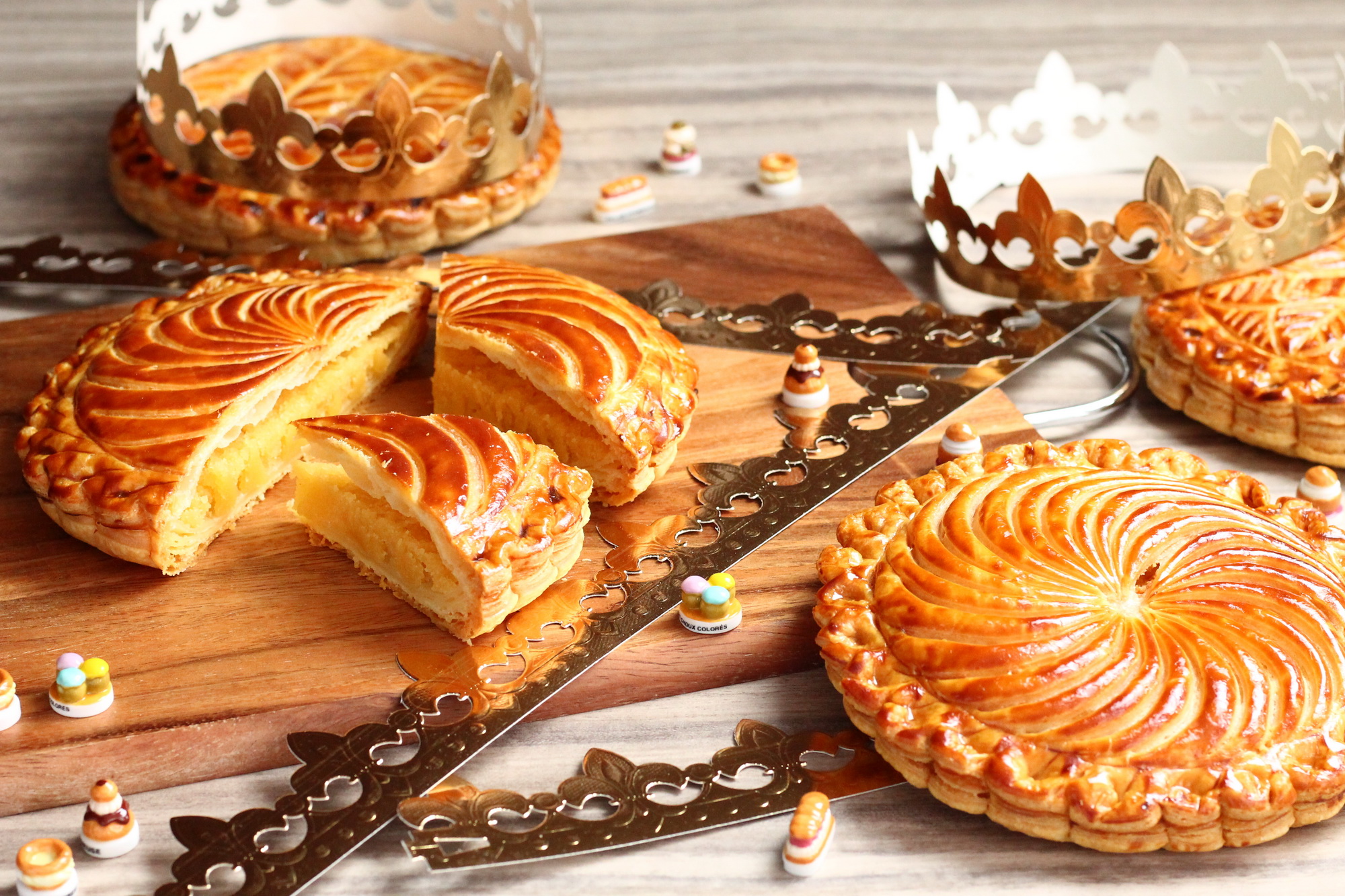 ガレット・デ・ロワ フェーヴ BEIGE カメリア ガレットデロワ フェーヴ