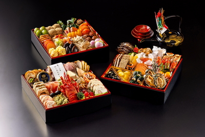  ＜早期ご予約特典11/16迄＞おせち三段重（送料込）