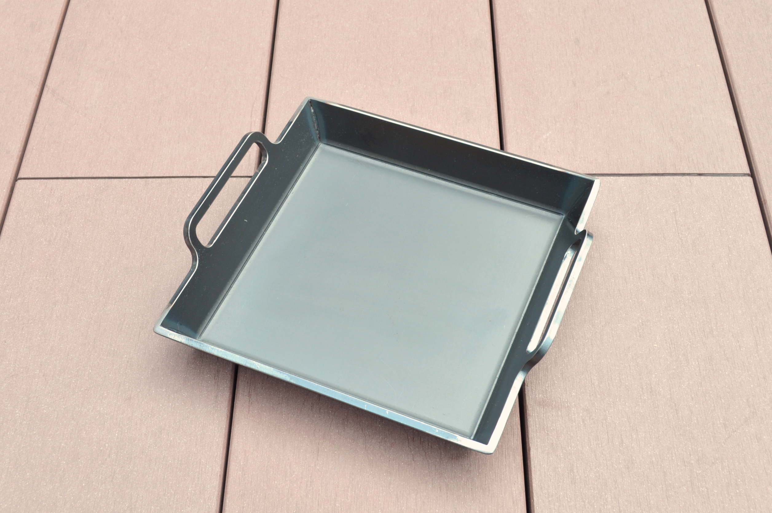 極厚鉄板！ 一生もんの和田鉄板】極厚鉄板210×210mm（深型・取っ手付