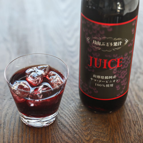 月山ぶどう果汁 720ml（カートン入り） | 庄内なんでも屋