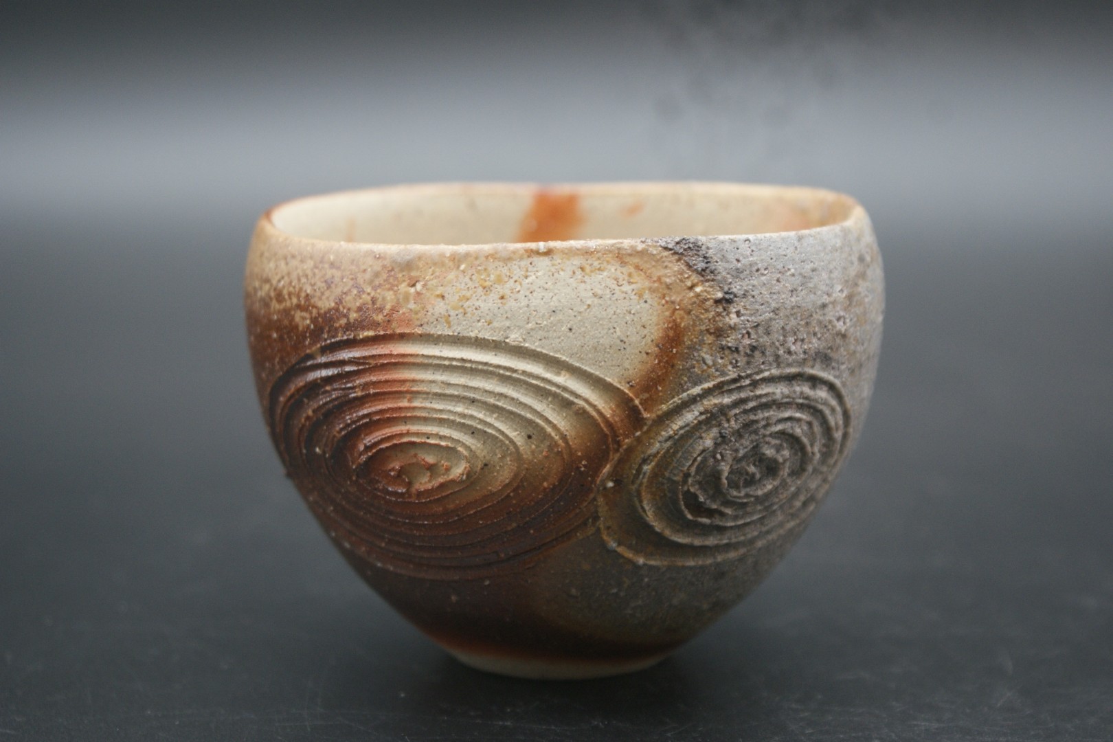 備前焼  花瓶  宮尾昌宏作  新品未使用 宮尾 昌宏 作 備前 自由杯 | 陶備堂オンラインショップ