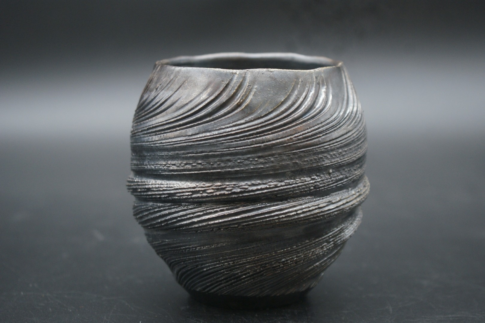 石田 和也 作 備前 螺法杯(引出） | 陶備堂オンラインショップ