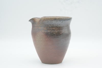 伊勢崎　競 作　備前　片口酒次（桐箱後日）