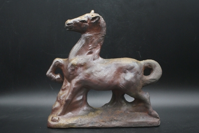 窯元　備前一　大平一誠 作　備前　干支置物　午