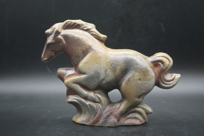 窯元　備前一　大平一誠 作　備前　干支置物　午