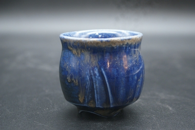 松井　浩之 作　備前　藍彩酒呑
