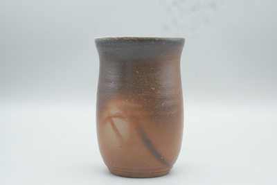 伊勢﨑　創 作　備前　ビアマグ