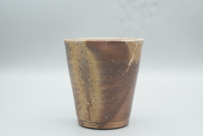 伊勢﨑　創 作　備前　ビアマグ