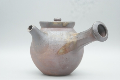 伊勢﨑　競 作　備前　急須