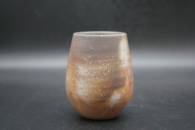 伊勢﨑　競 作　備前　自由杯