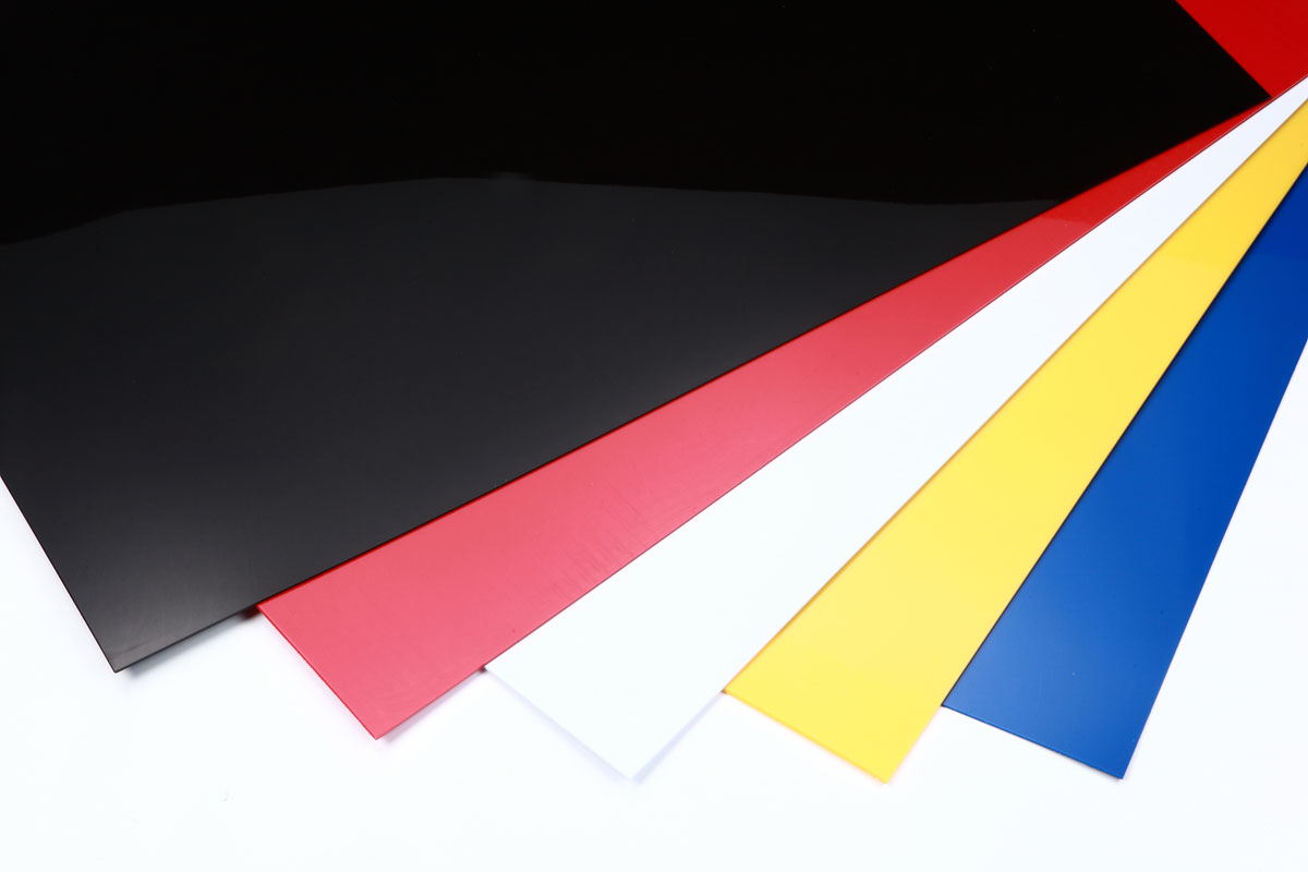 泥除けEVAホワイト（3mm×600mm×900mm）1枚 タレゴム 泥除け EVA 900×600×3mm 白 1枚 カットタイプ