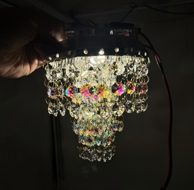 絆×手作りシャンデリア工房かざなり｜トラックショップ絆 | トラック