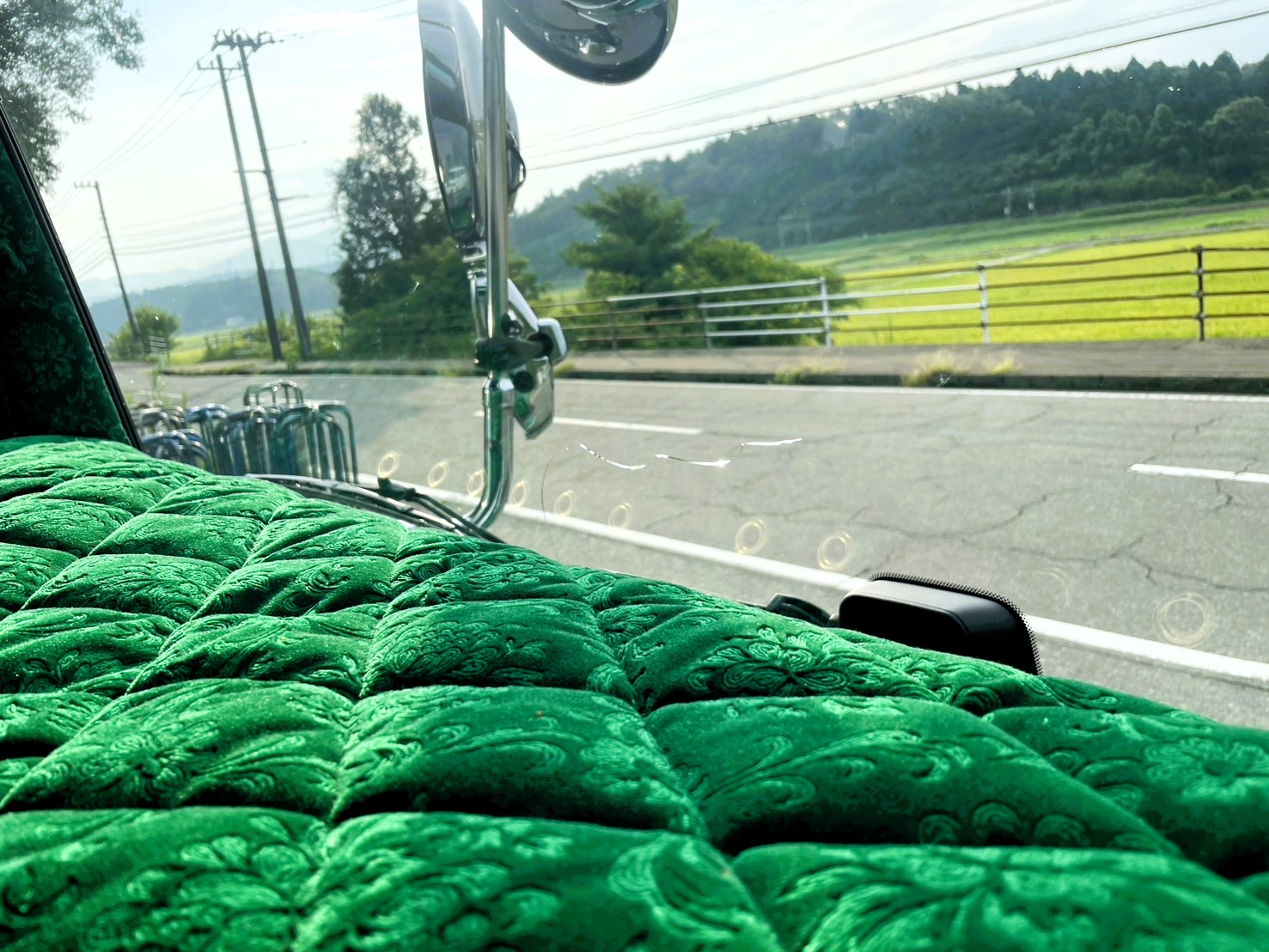 綿2倍盛り！【金華山ダッシュマット】綿入り大キルト加工＆ゴールド 