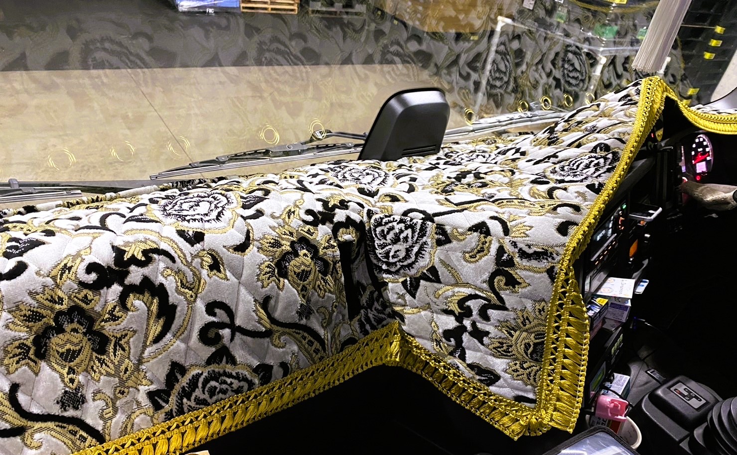 金華山モンブランローズダッシュマット Amazon | 金華山 ダッシュマット モンブランローズ シルバー