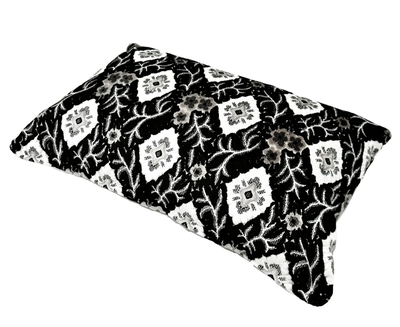 【金華山枕　32&times;52ｃｍ】極厚ふっくら！厚み12ｃｍで安眠効果抜群の金華山クッション（大花束ブラック）