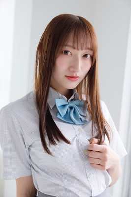『クリーム2026年10月号』直筆サイン入りチェキ付き　【信野樹奈さん（Teamくれれっ娘！）】