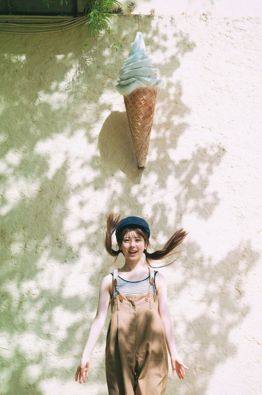 筒井あやめ　写真集 感情の隙間　星野書店近鉄パッセ店限定　B3ポスター　10枚 筒井あやめ 写真集 感情の隙間 星野書店近鉄パッセ店限定