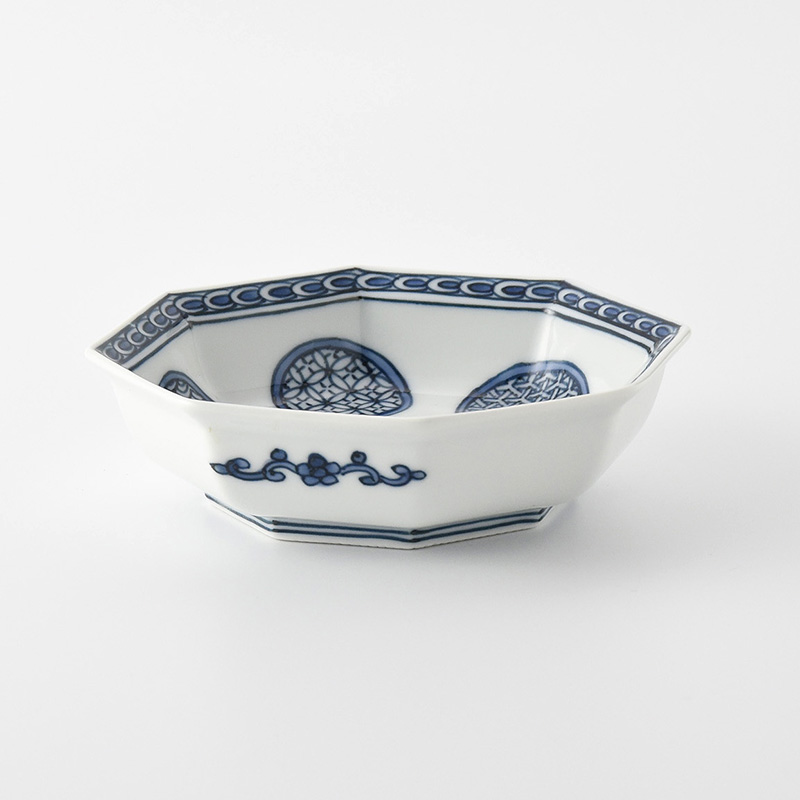 平戸松山】丸紋地紋 八角浅小鉢 | 三川内焼オンライン・ショップ