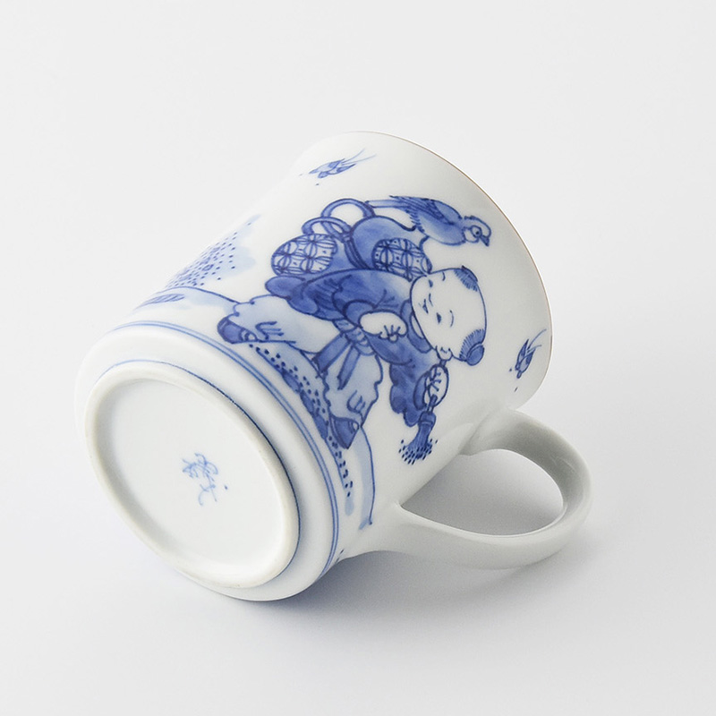 陶房義窯】染付唐子絵切立ちマグカップ | 三川内焼オンライン・ショップ