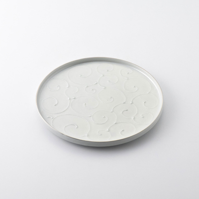 【嘉祥窯】［悠シリーズ］銀彩唐草 18cmプレート