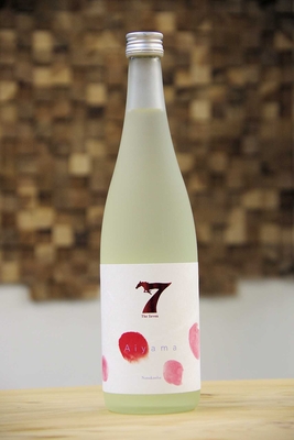 七冠馬 The Seven Aiyama 720ml