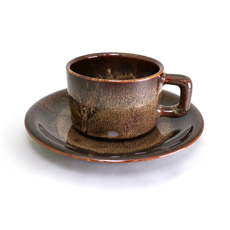 赤海鼠釉コーヒーカップ＆ソーサ―【水の平焼】 | 伝統工芸館WEBショップ