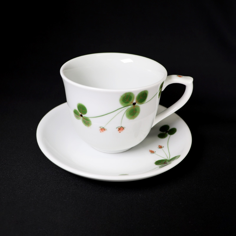 コーヒーカップ＆ソーサー_苺【内田皿山焼】 | 伝統工芸館WEBショップ
