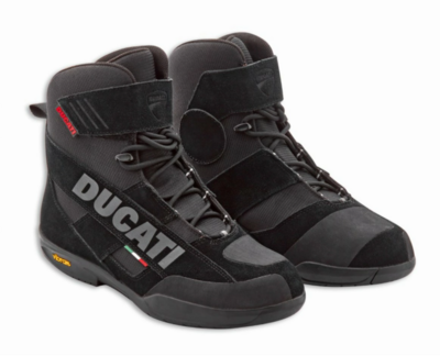 COMPANY C4 GTX ｽﾆｰｶｰ ｻｲｽﾞ