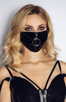 Ｏリング装飾　フェイクレザーマスク　ノワールハンドメイド　Ｖ系　黒マスク　カラスマスク　ファッションマスク　洗えるマスク　ユニセックス　ヴィジュアル系　ビジュアル系　モード系　ゴシック　パンク　ロック