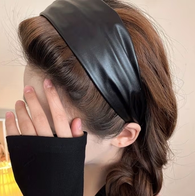 Ｖ系ファッション　光沢　フェイクレザー　ヘアバンド　ヘッドバンド　インポート　メンズ　ユニセックス　ヴィジュアル系　ビジュアル系　パンク　ロック　ゴシック　Ｖ系バンド衣装