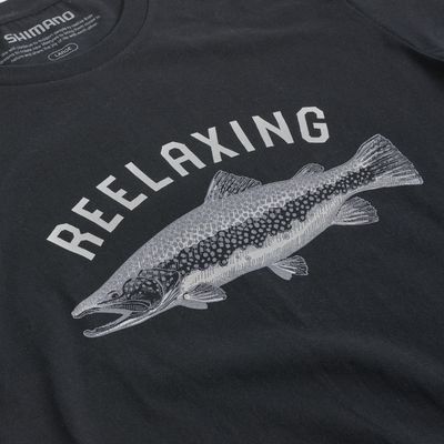 REELAXING “MONOTONE BROWN TROUT” S/S Cotton T-shirts Black