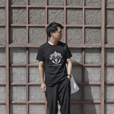 EXSENCE “BIG BITE” S/S Cotton T-shirts Black