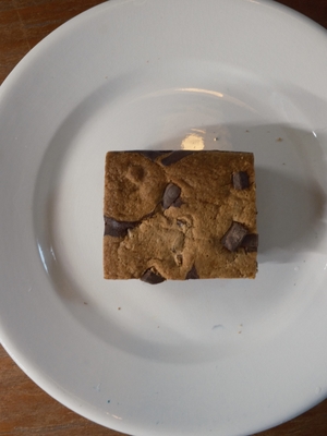 チョコチップブラウニー(1カット)