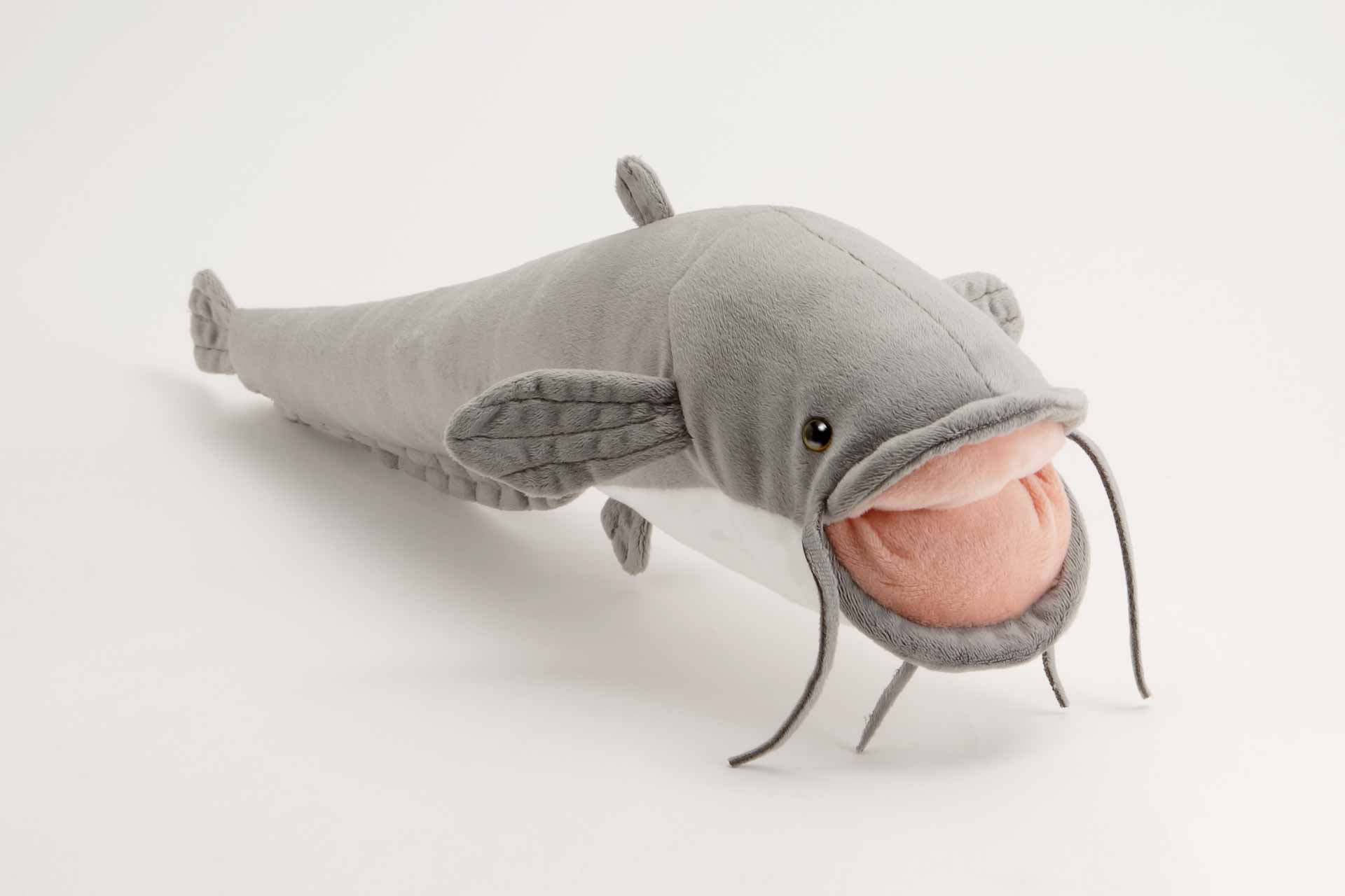 ナマズのぬいぐるみ | 生物園オンラインショップ