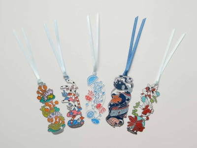 ステンドグラス風　ブックマーカー　水の生きもの