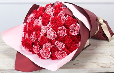 No.1　カーネーション88本ブーケ