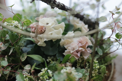 バードケージハンギングの寄せ植え＜ピンク＞