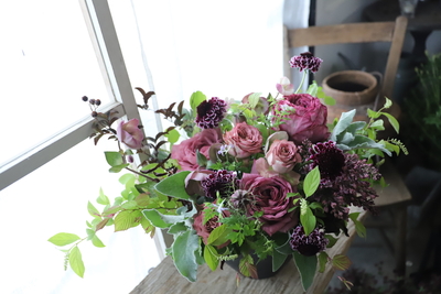 <５月８日・９日発送＞シックなピンクボルドーブーケM