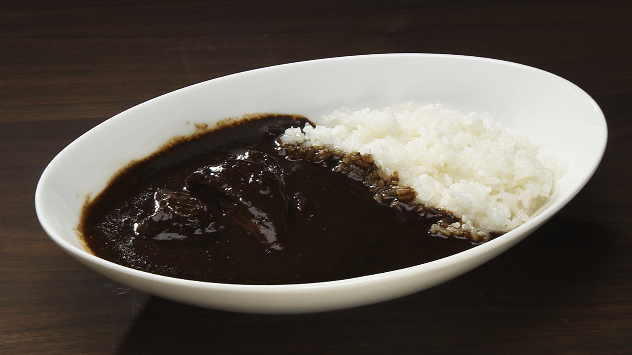 十勝若牛」のステーキ肉まるごと1枚使用！北海道肉ソン大統領の肉デカ