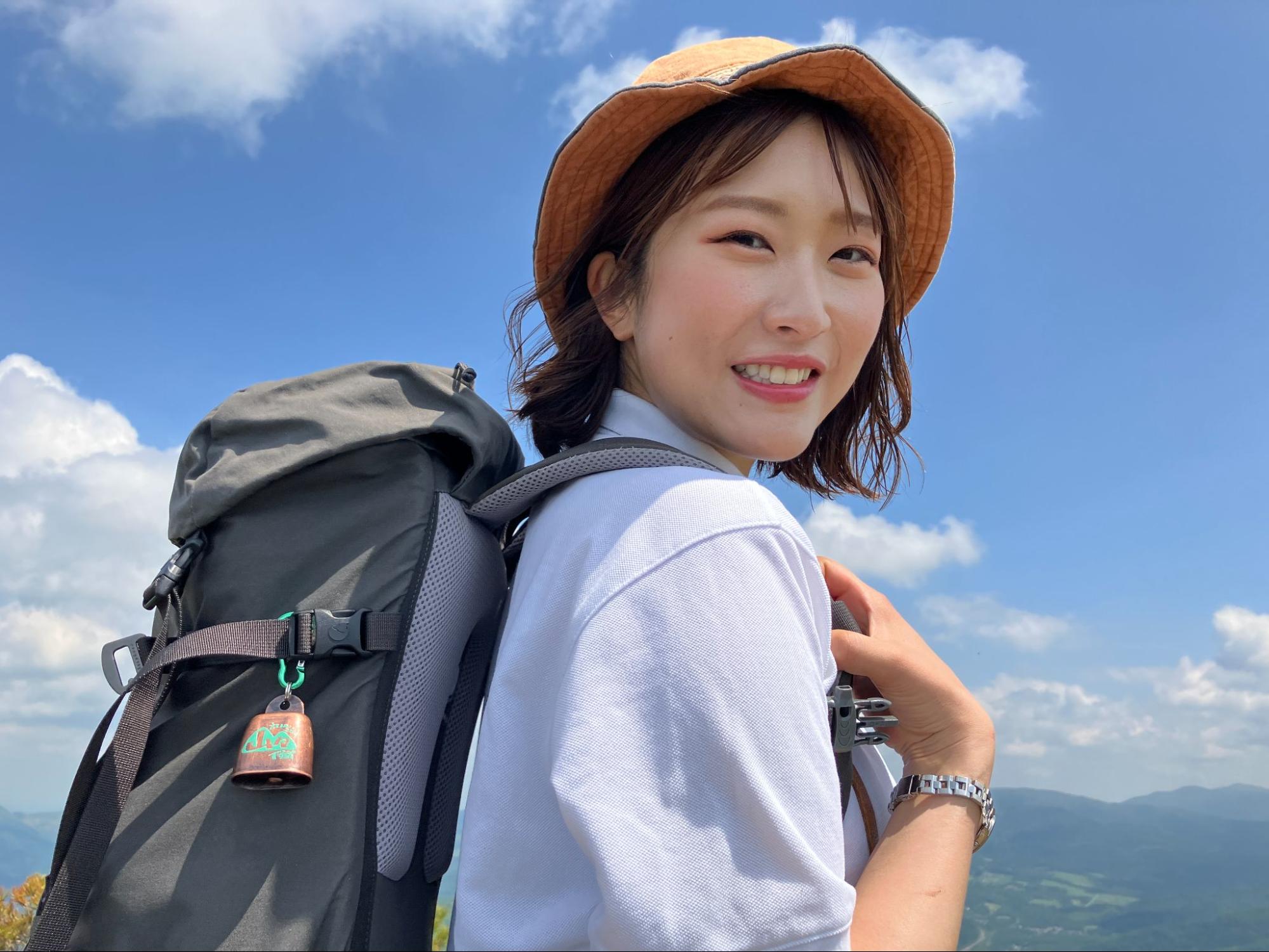 送料込み>Sitakke「美里の山々」木製山バッジ＋ステッカーセット【HBC