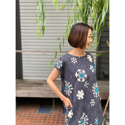 受注後約2週間でお届け 234 ゆったりワンピース 綿つむぎ 縞に雪華 Mサイズ ごふく美馬