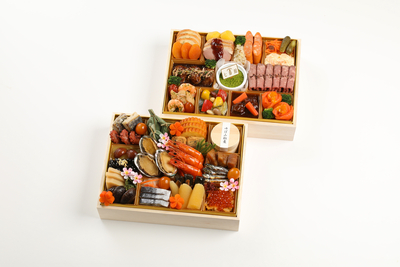 【雨月茶屋＆レストラン七番館】和・洋二段重