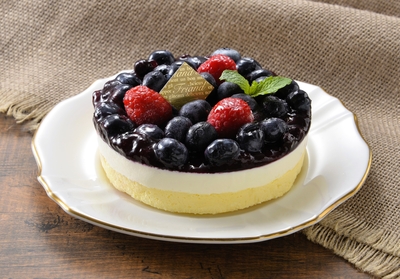 北海道産ブルーベリーのチーズケーキ