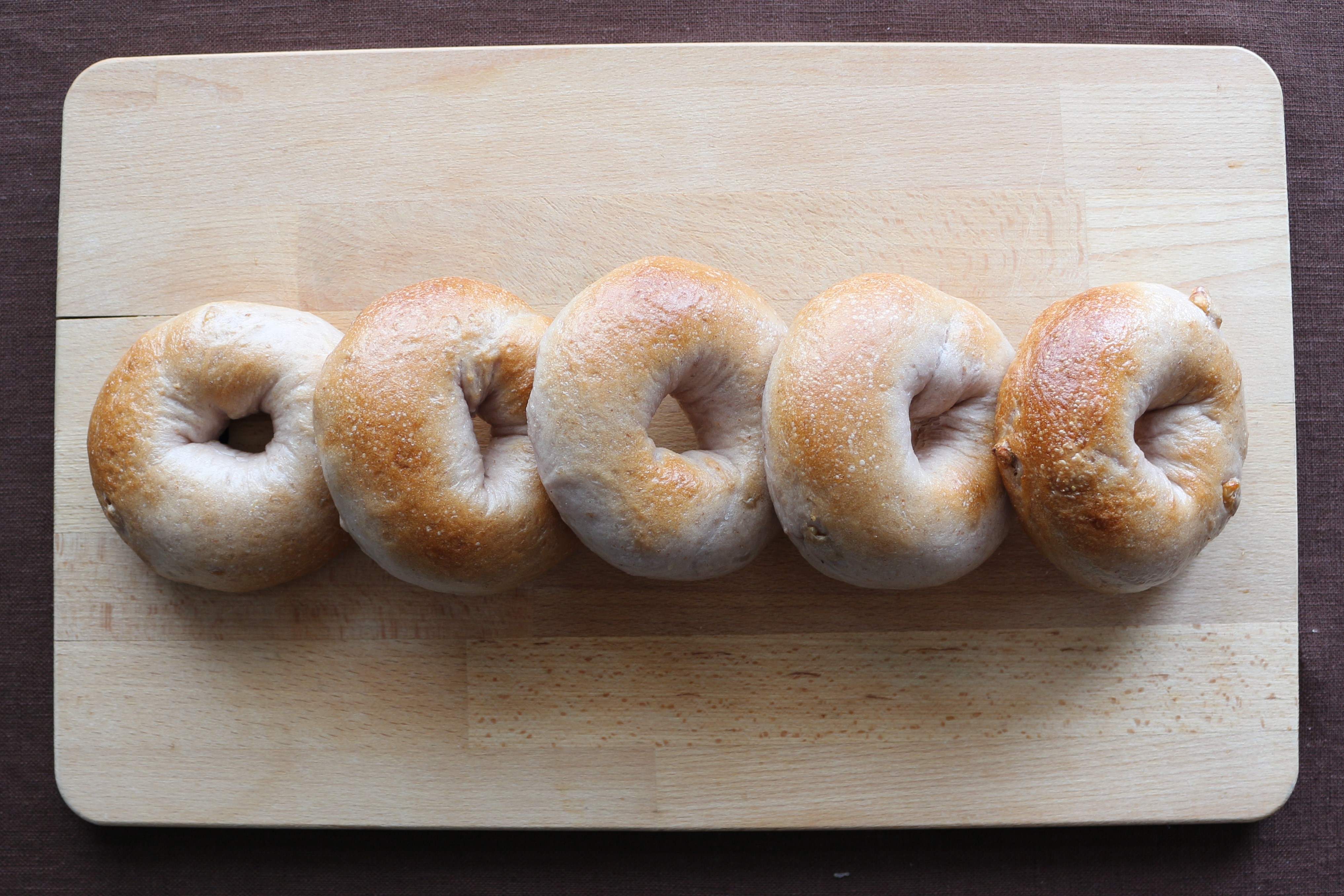 くるみベーグル4枚 黒ごまくるみ【4個】 – AFFIDAMENTO BAGEL